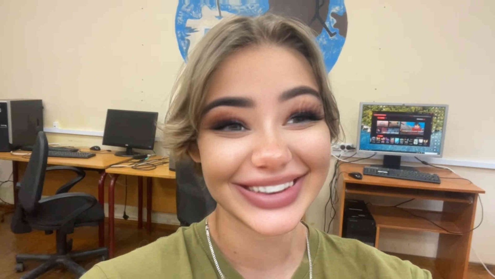 Our company wins a honorary award.